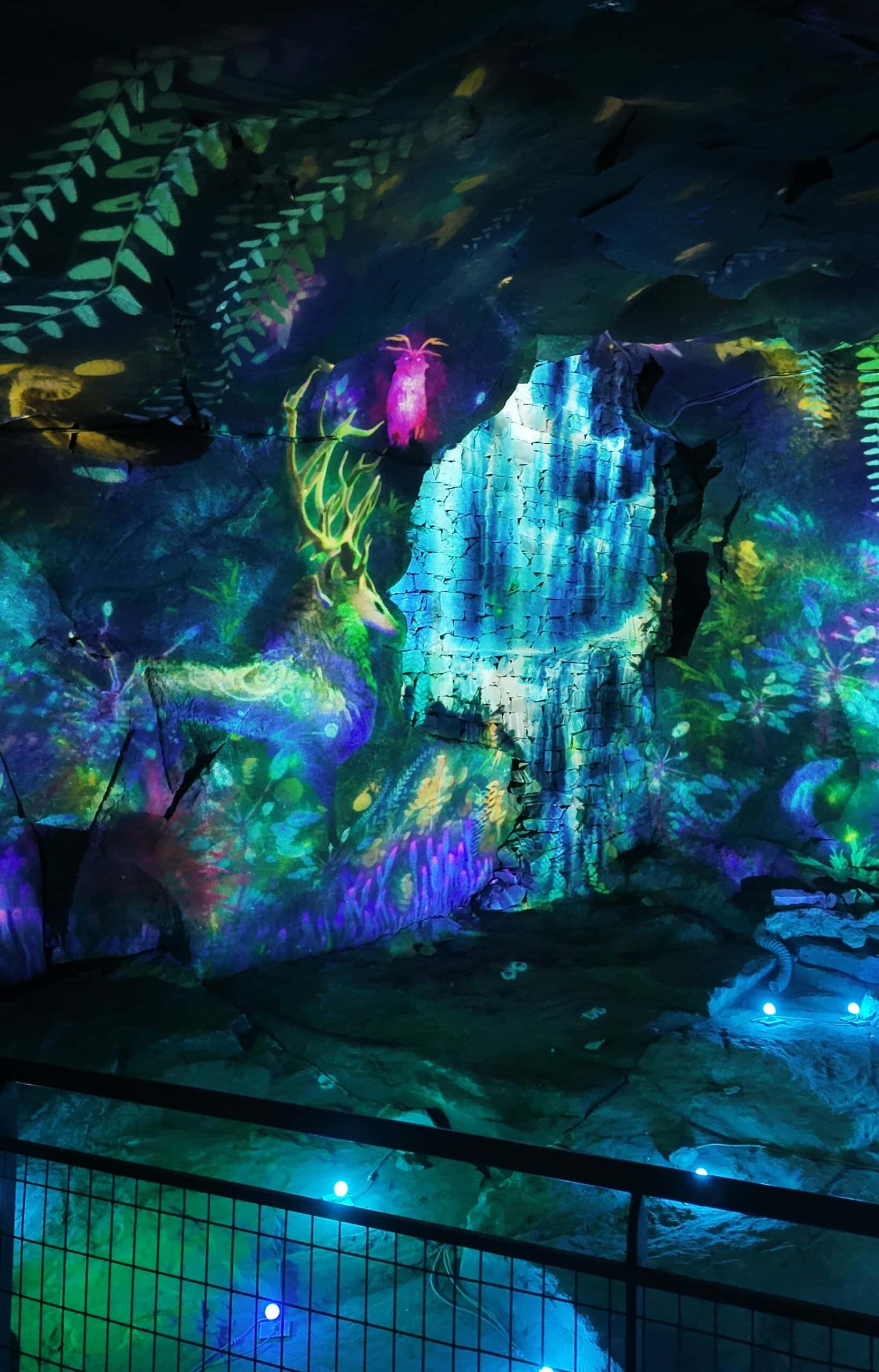visite grotte des lumières à la grotte de la pierre de volvic